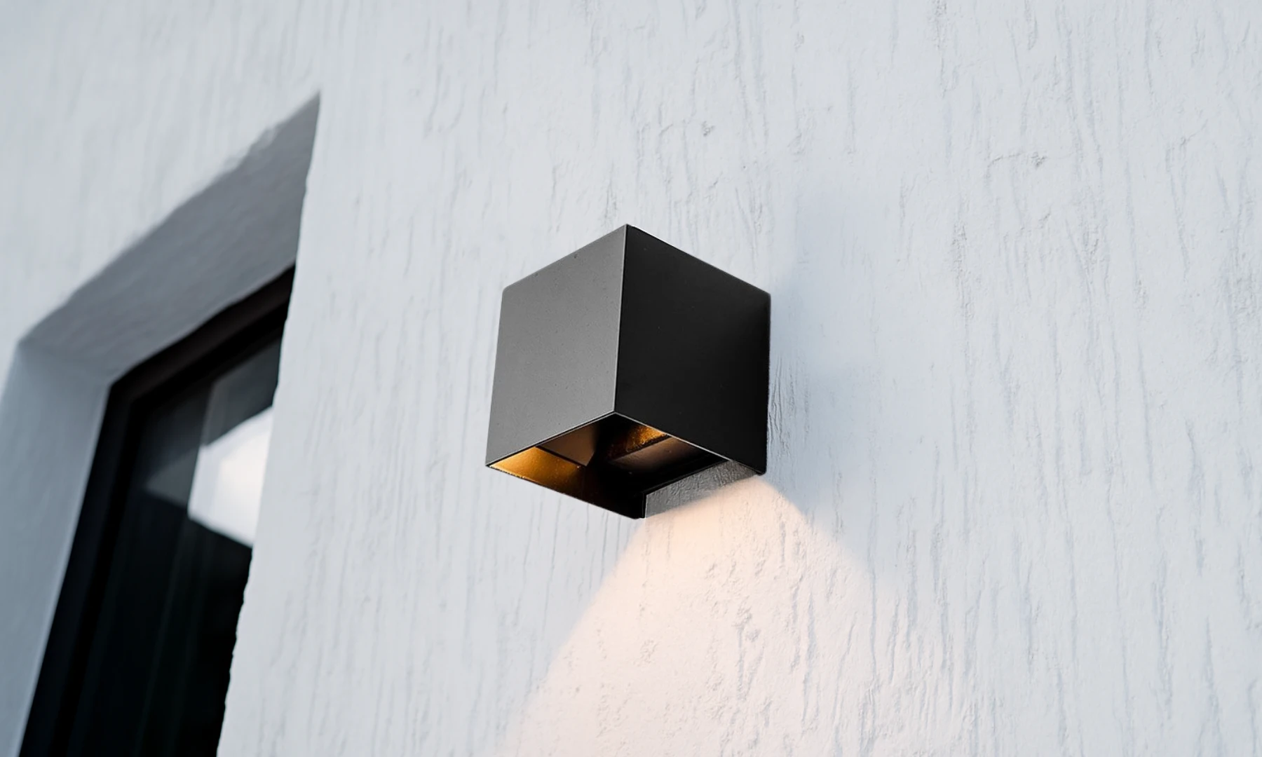 lampada led solare da giardino 9w con sensore pir