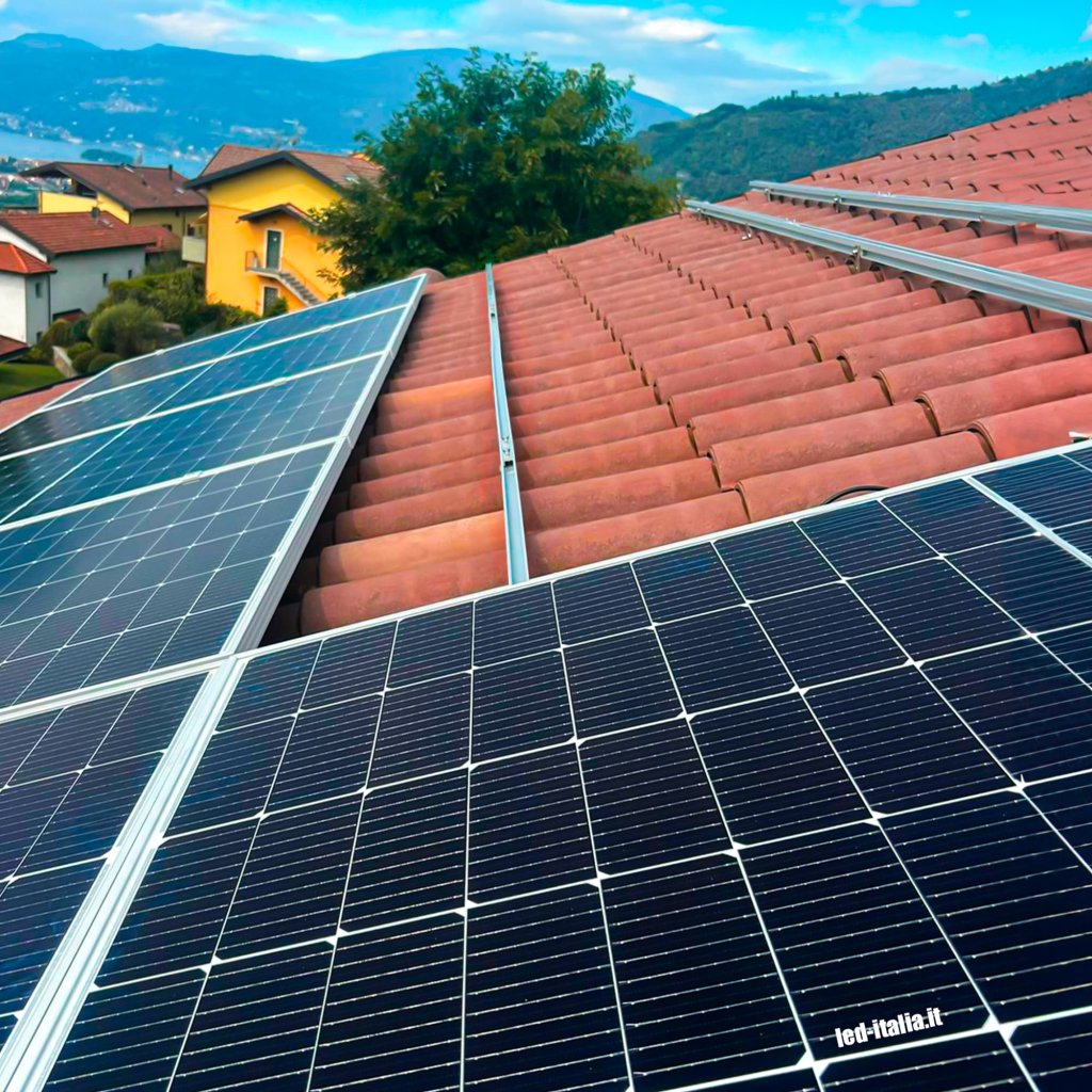 Il Fotovoltaico Rovina Il Tetto? No, Se Fatto A Regola D'arte | ENEV - WWW - Foto 8